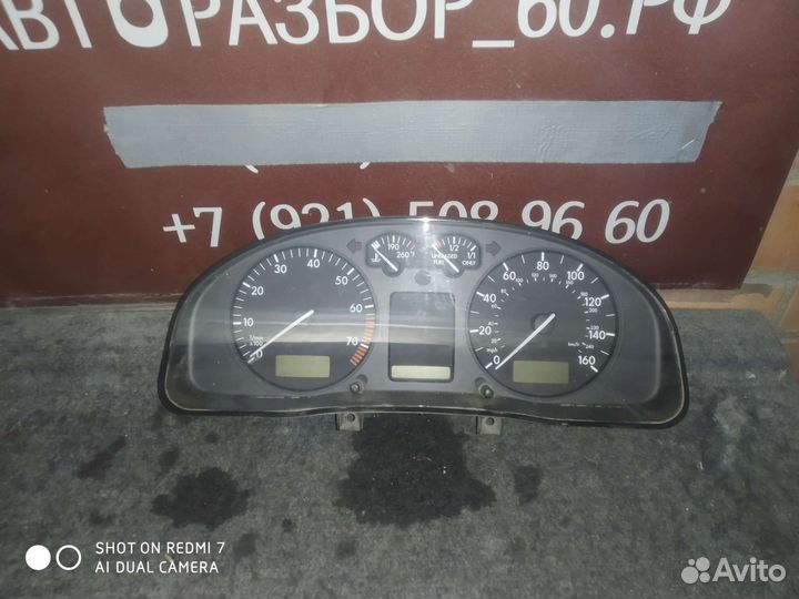 VW Passat B5 1.8T USA панель щиток приборов