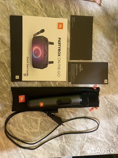 Колонка jbl partybox on the GO