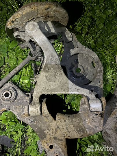 Подрамник nissan teana j31