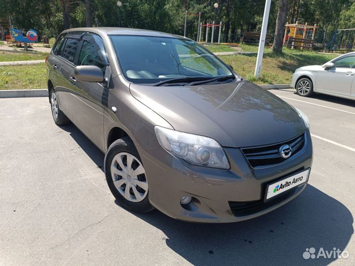 Toyota Corolla Fielder 1.5 CVT, 2012, 127 000 км