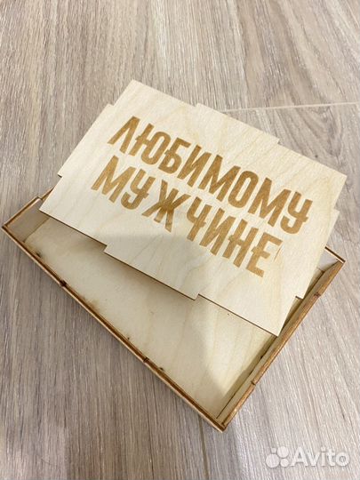 Коробка из дерева