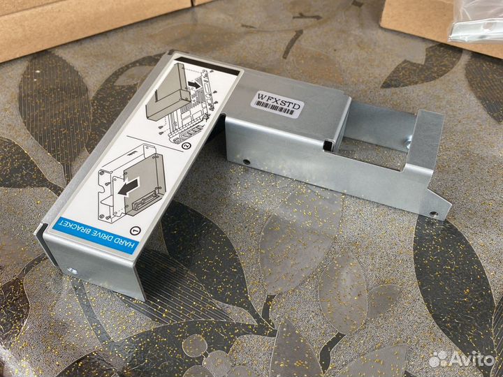 Продам адаптер Dell 2.5 in 3.5 09W8C4