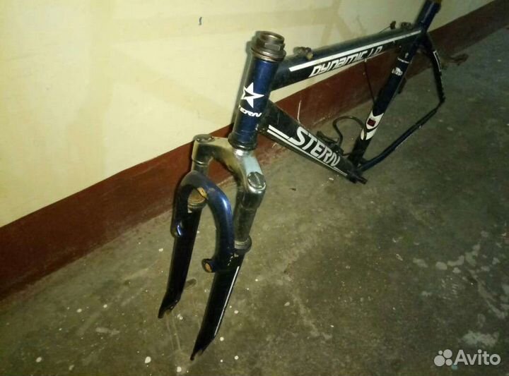 Рама велосипеда с вилкой Stern Dynamic 1.0