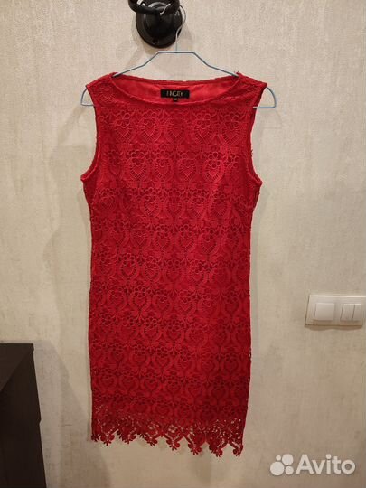 Вечернее платье 44 красное черное