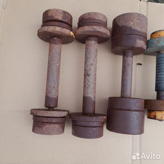 Спортинвентарь. Гантели