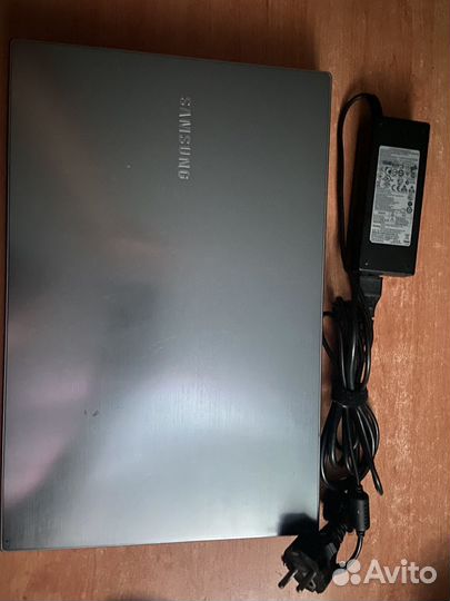 Ноутбук samsung на запчасти