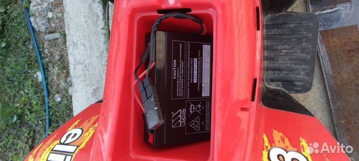 Детская машина электромобиль бу