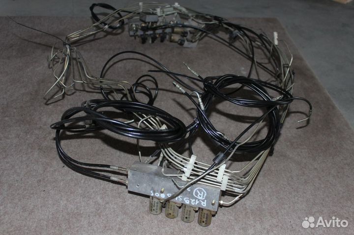 Клапана раскладной крыши Mercedes SL-Class R129