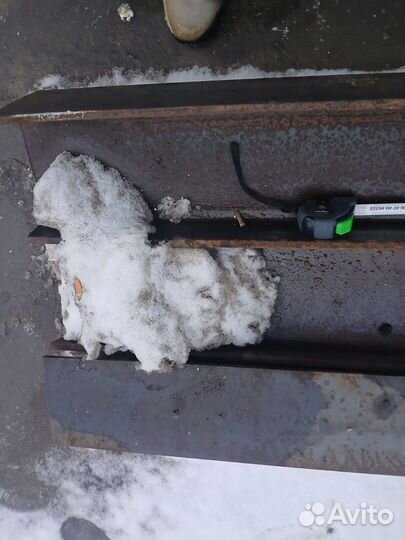 Железные балки