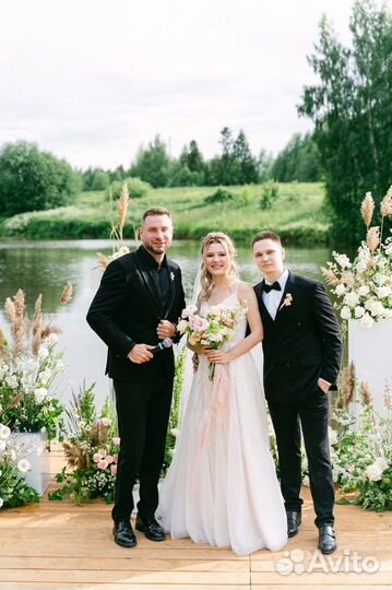 Ведущий тамада на свадьбу,корпоратив