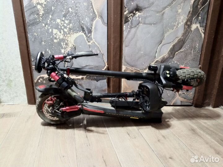 Самокат взрослый электрический бу