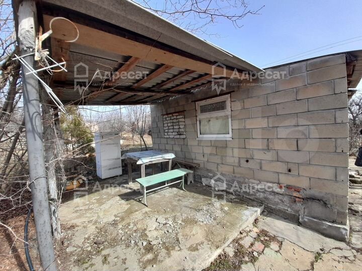 Дача 20 м² на участке 4,3 сот.