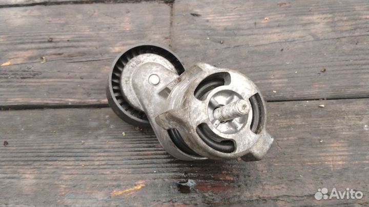 Натяжитель приводного ремня бмв BMW N42 N46 N45 N4