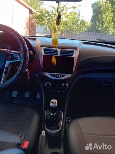 Hyundai Solaris 1.6 МТ, 2014, 268 117 км