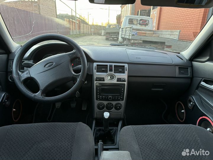 LADA Priora 1.6 МТ, 2011, 238 000 км
