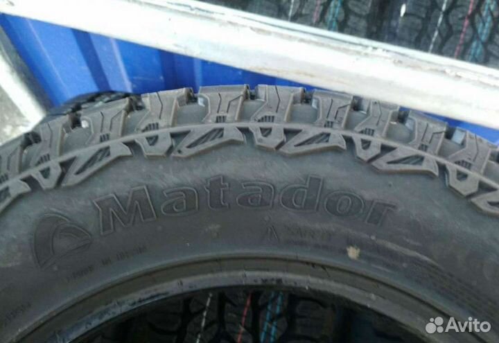 Matador MP 72 Izzarda A/T 2 215/65 R16