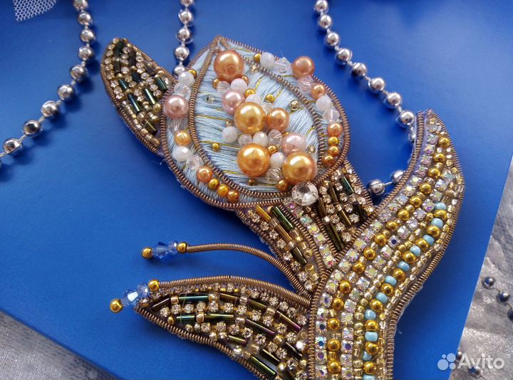 Брошка тюльпан