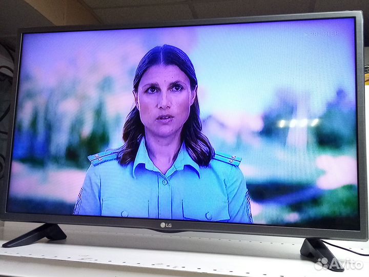 Телевизор LG p32l513