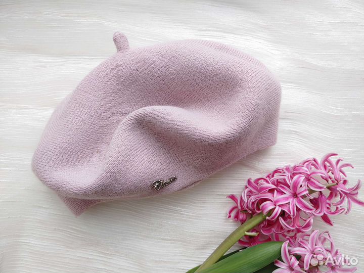 Берет женский вязаный розовый демисезонный