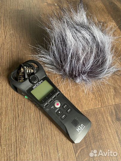 Портативный рекордер zoom H1n