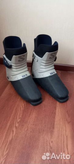 Горнолыжные ботинки