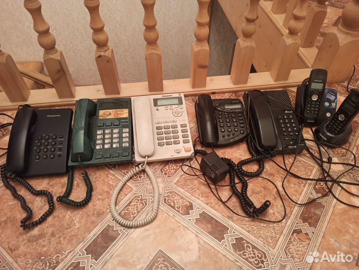 Стационарные проводные телефоны