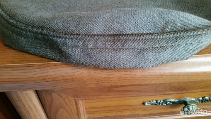 Чехол для табурета,круг. Диаметр 33 см. Совсем нов