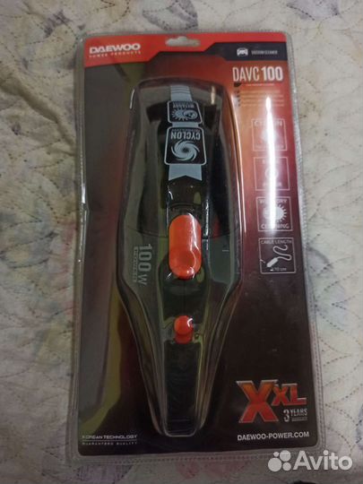 Автомобильный пылесос новый