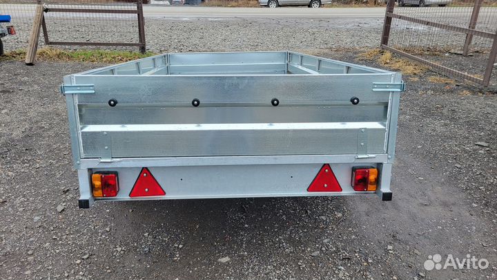 Легковой прицеп цинк 2.5 м на 1.3 м борт 320 см