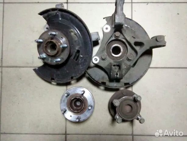 Кулак передний Chevrolet Cruze