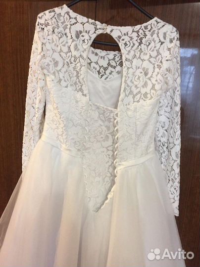 Свадебное платье