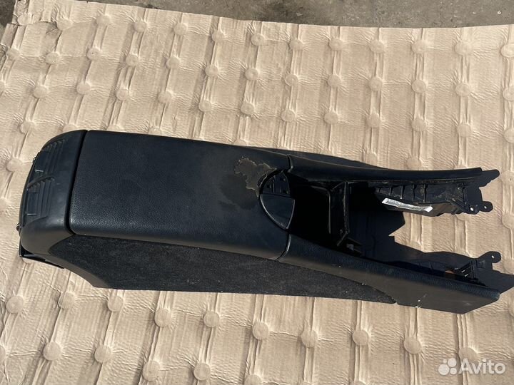 Подлокотник mercedes w211