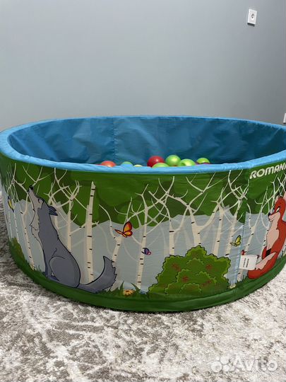 Бассейн с шариками