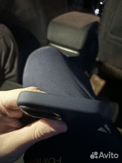 Оригинальный чехол на iPhone 15