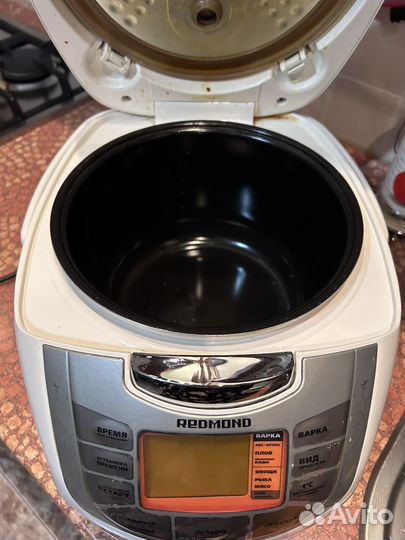 Мультиварка redmond rmc m70