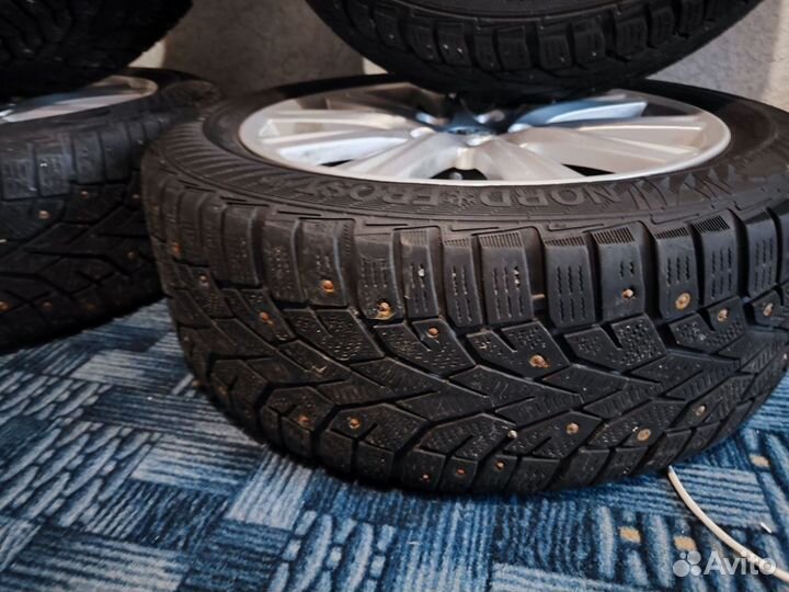 Gislaved NordFrost 100 SUV 215/55 R17 98T