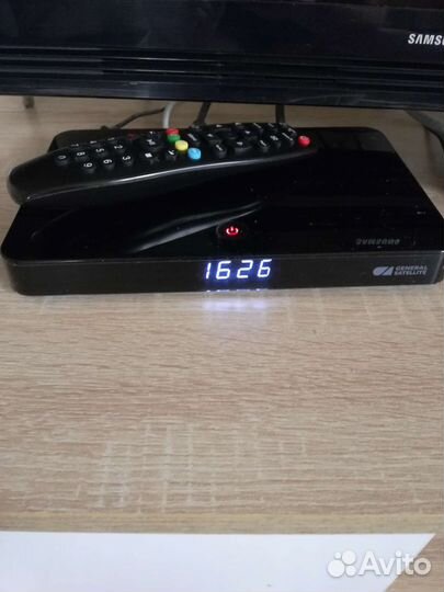 Ресивер триколор GS B527