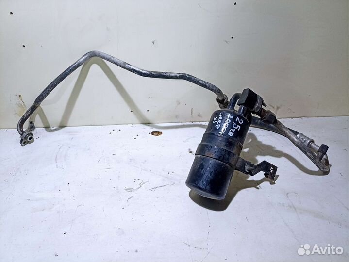 Трубка кондиционера Jeep Cherokee XJ