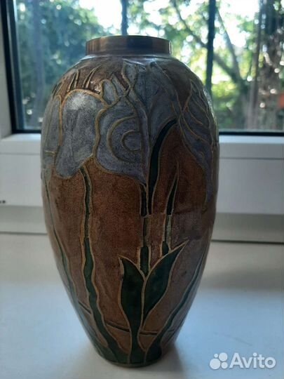 Ваза и шкатулка Ирисы Клуазоне