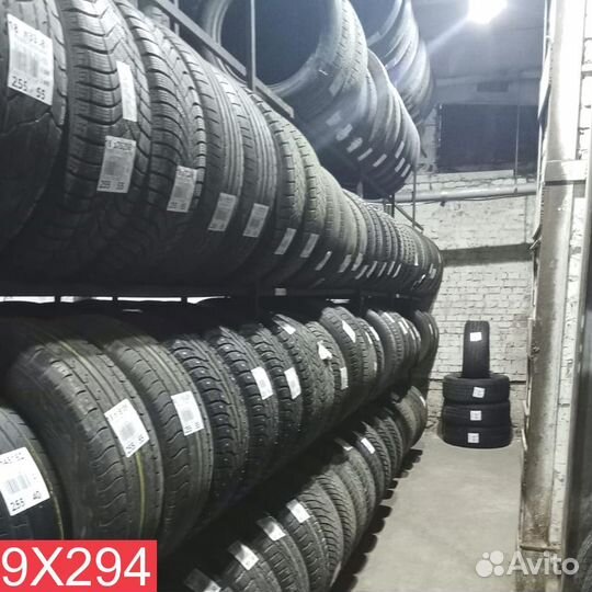 Bridgestone Blizzak VRX2 205/60 R16 88M