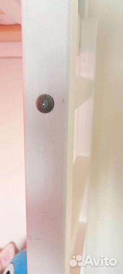 Двухъярусная кровать