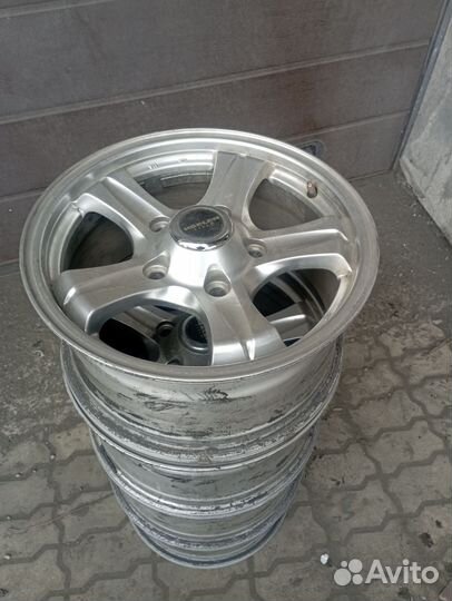 Литые диски r17 на тлк100