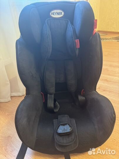 Автокресло Heyner Capsula MultiFix aero