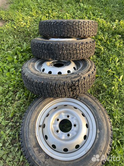 Зимние колеса на ниву