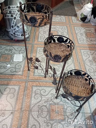 Подставка для цветов