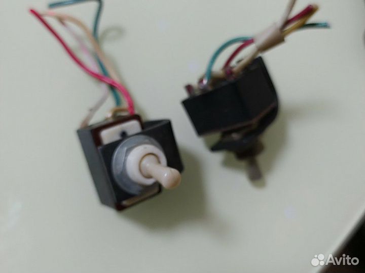 Трансформаторы, Электродвигатели, отражатели