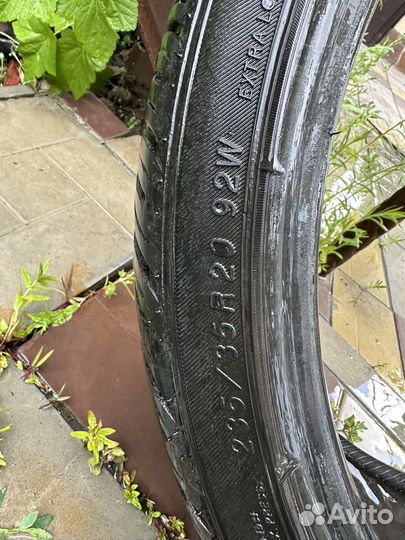 Yokohama Parada Spec-X 235/35 R20 92W