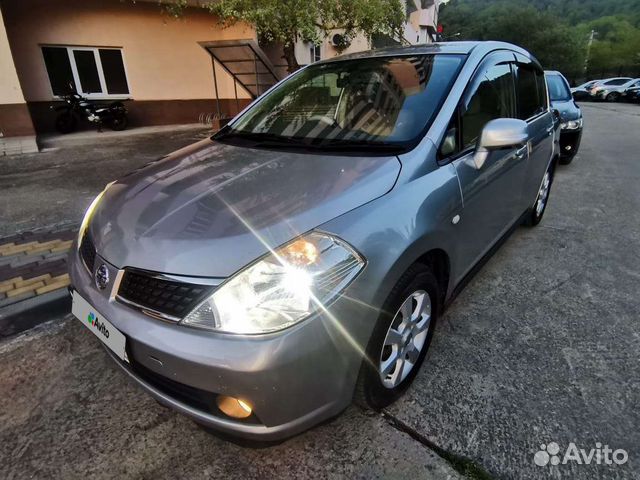 Nissan Tiida 1.5 AT, 2005, 270 162 км