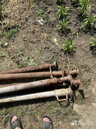 Стойки для опалубки