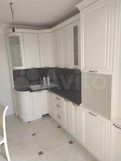 2-к. квартира, 60 м², 6/9 эт.